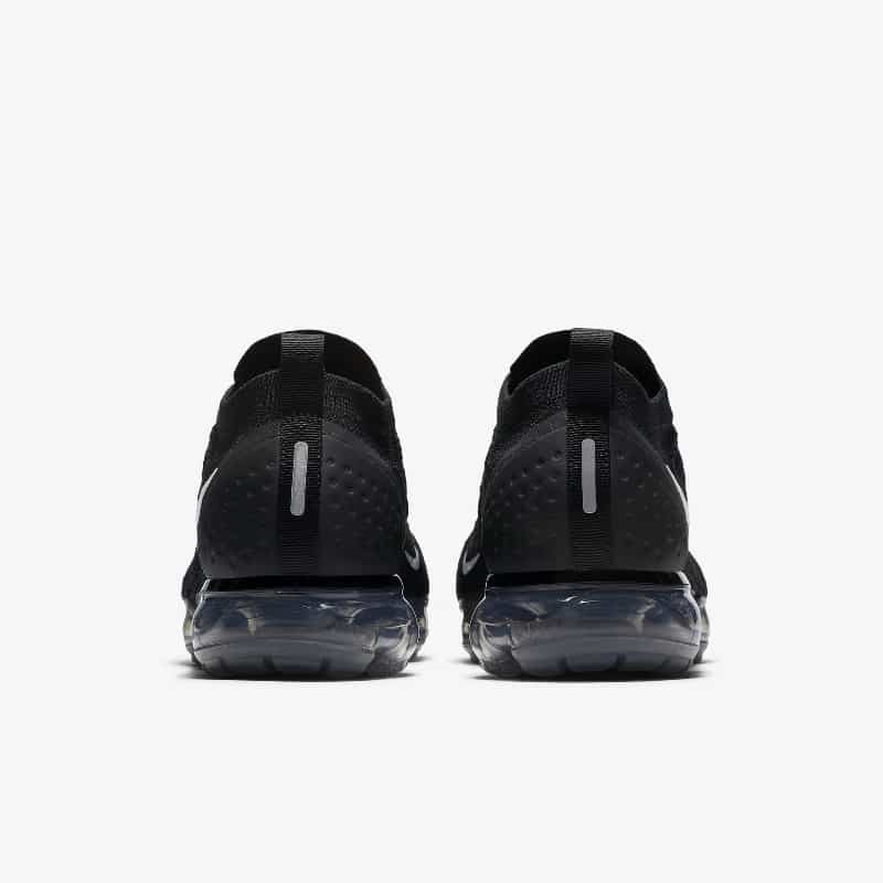 All black vapormax flyknit 2 online